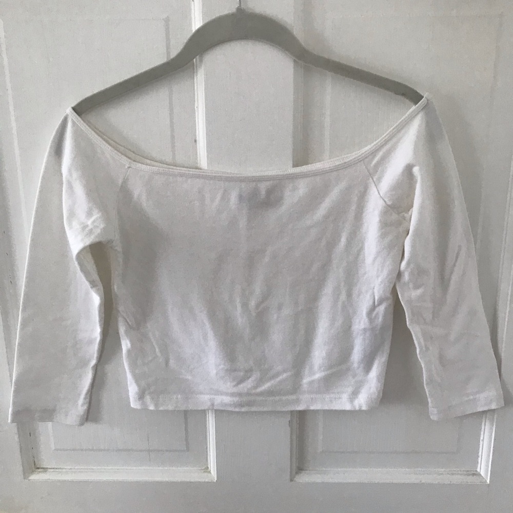 hollister white crop top